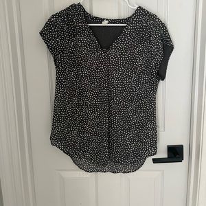 Cute grey/white blouse